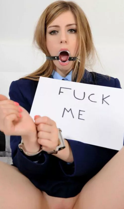 Stella comes with instructions...