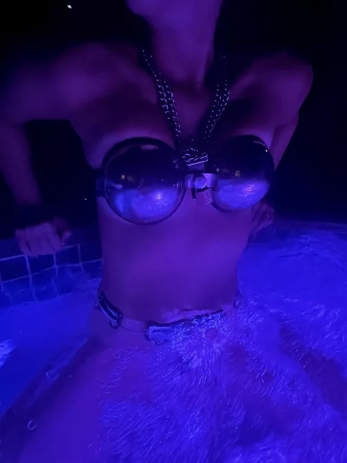 Tested the bra out this weekend and it did not rust shut