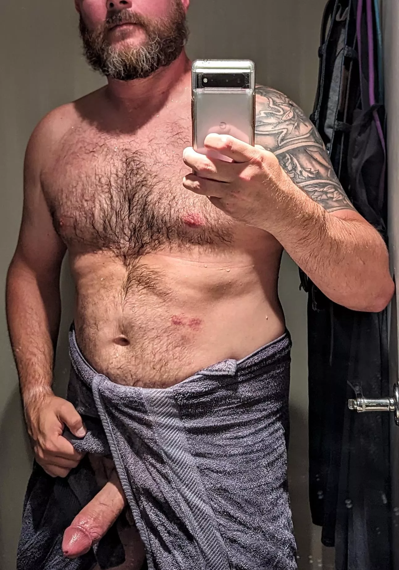 Towel can't contain it