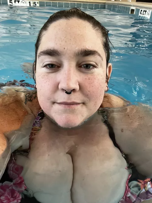 Whos wants to skinny dip later??