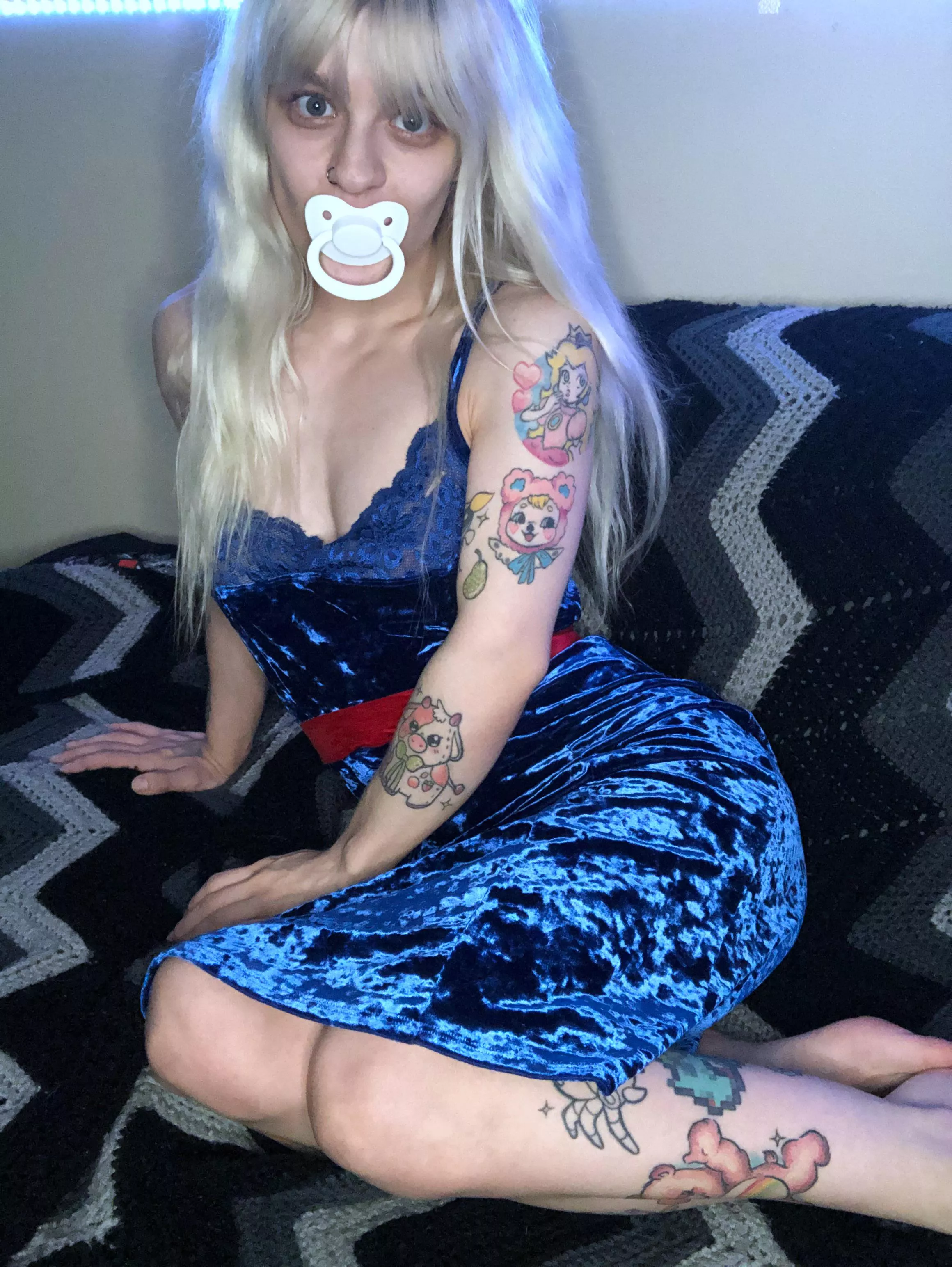 Been on the fence about decorating my paci or leaving it plain🤍🤔💙