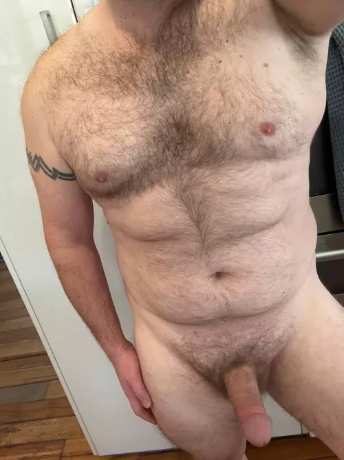 Describe my body in 3 words