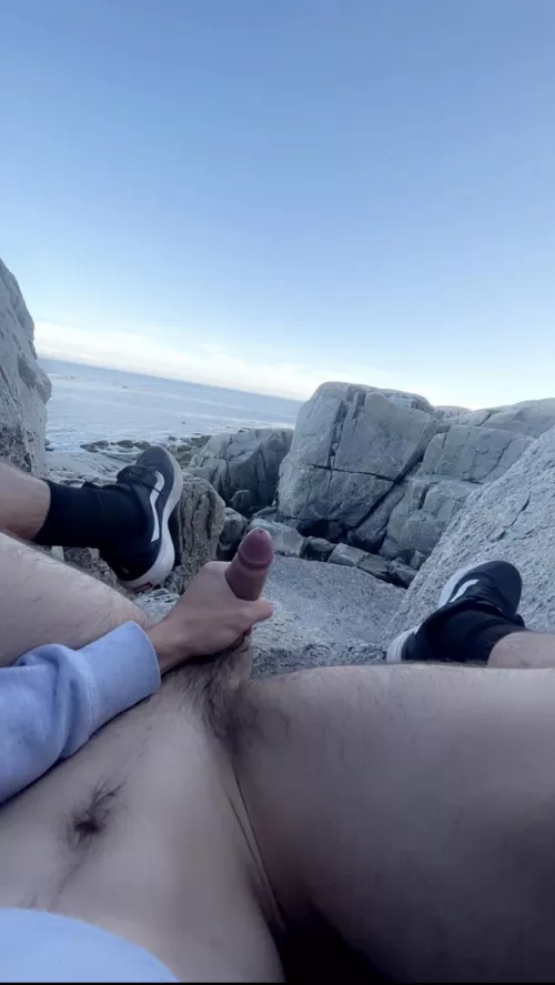 dm for my snap if you want the vid where i cum