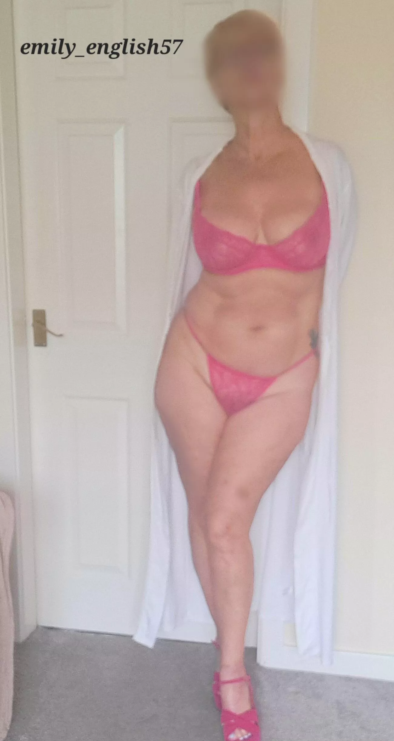 F66 pink to make the boys wink.