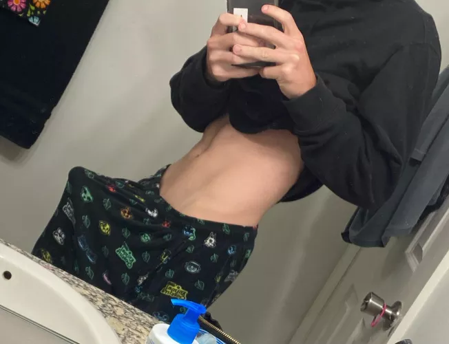 I need a small woman to be in these shorts at all times to take care of this ;)