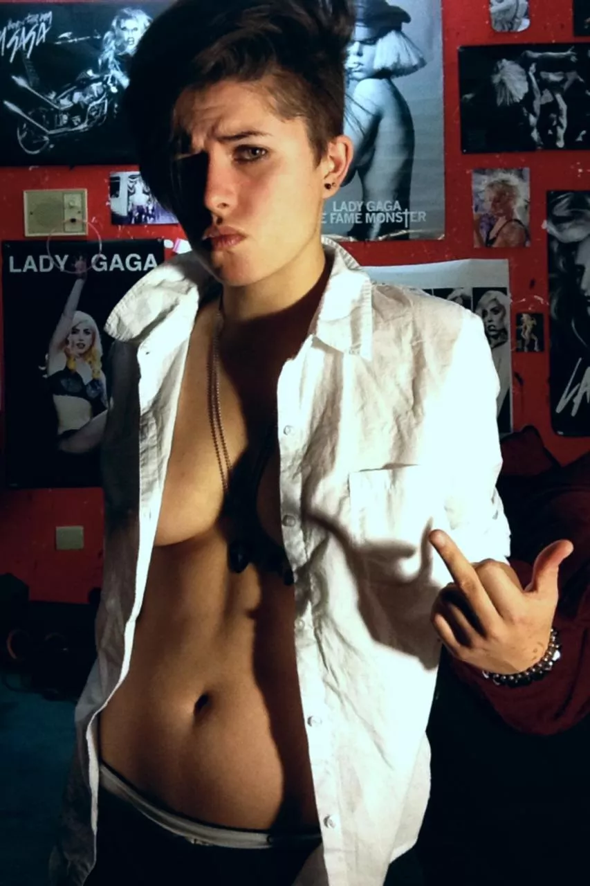 I wish they would give me the finger.. or three...