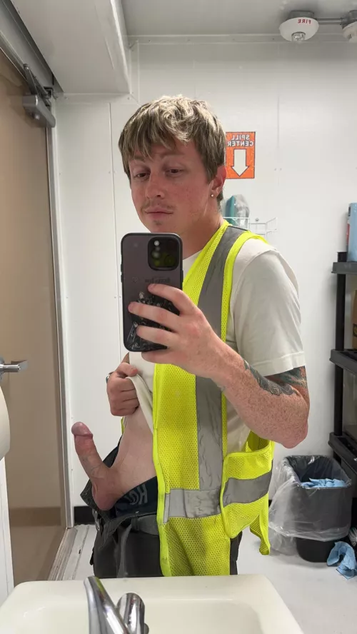 Let’s fuck while I’m on my break