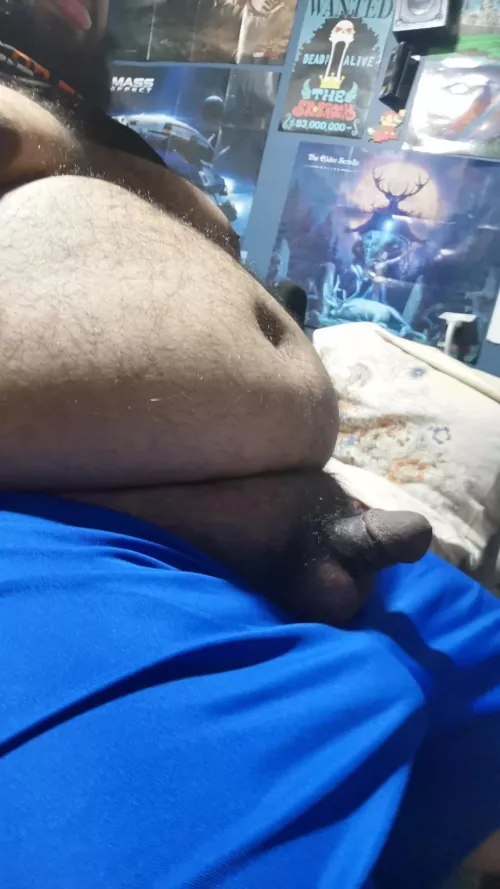 Looking for a new fat chubby small dicks friends to have naughty fun time with on snapchat