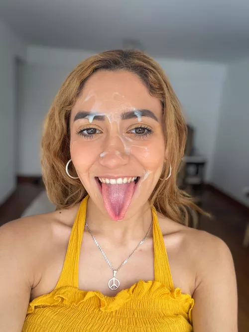 Love & peace & big facials 🌞💗