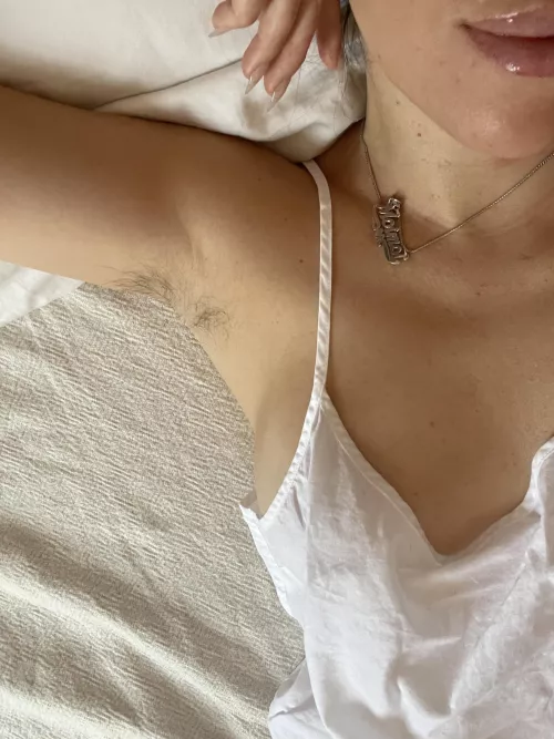 Pheromones raging this AM 💕