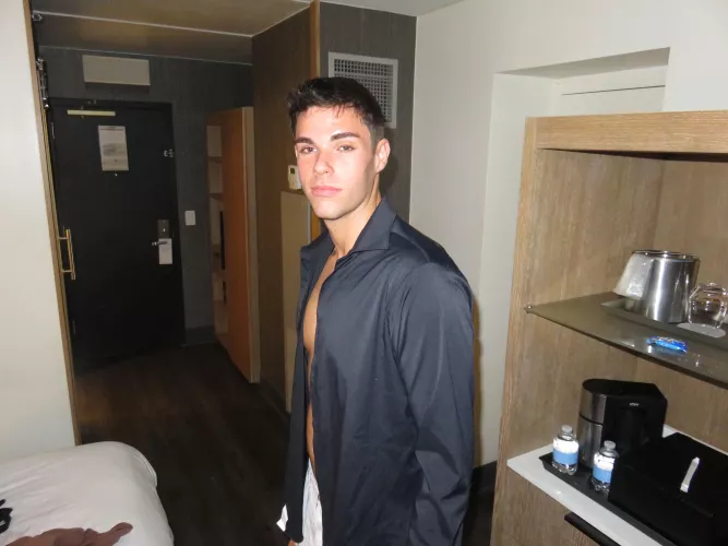 Who’s gonna come dancing w me tonight!