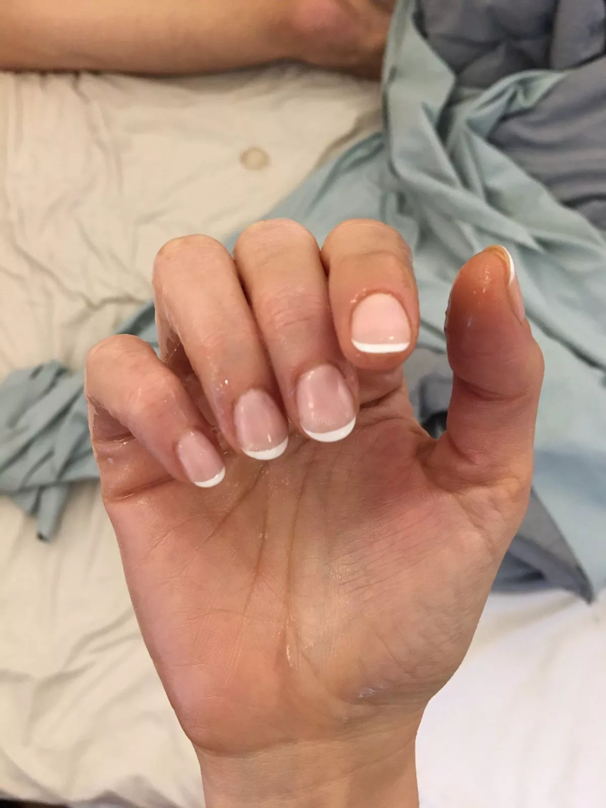 Would u like to cum in my beautiful hands?