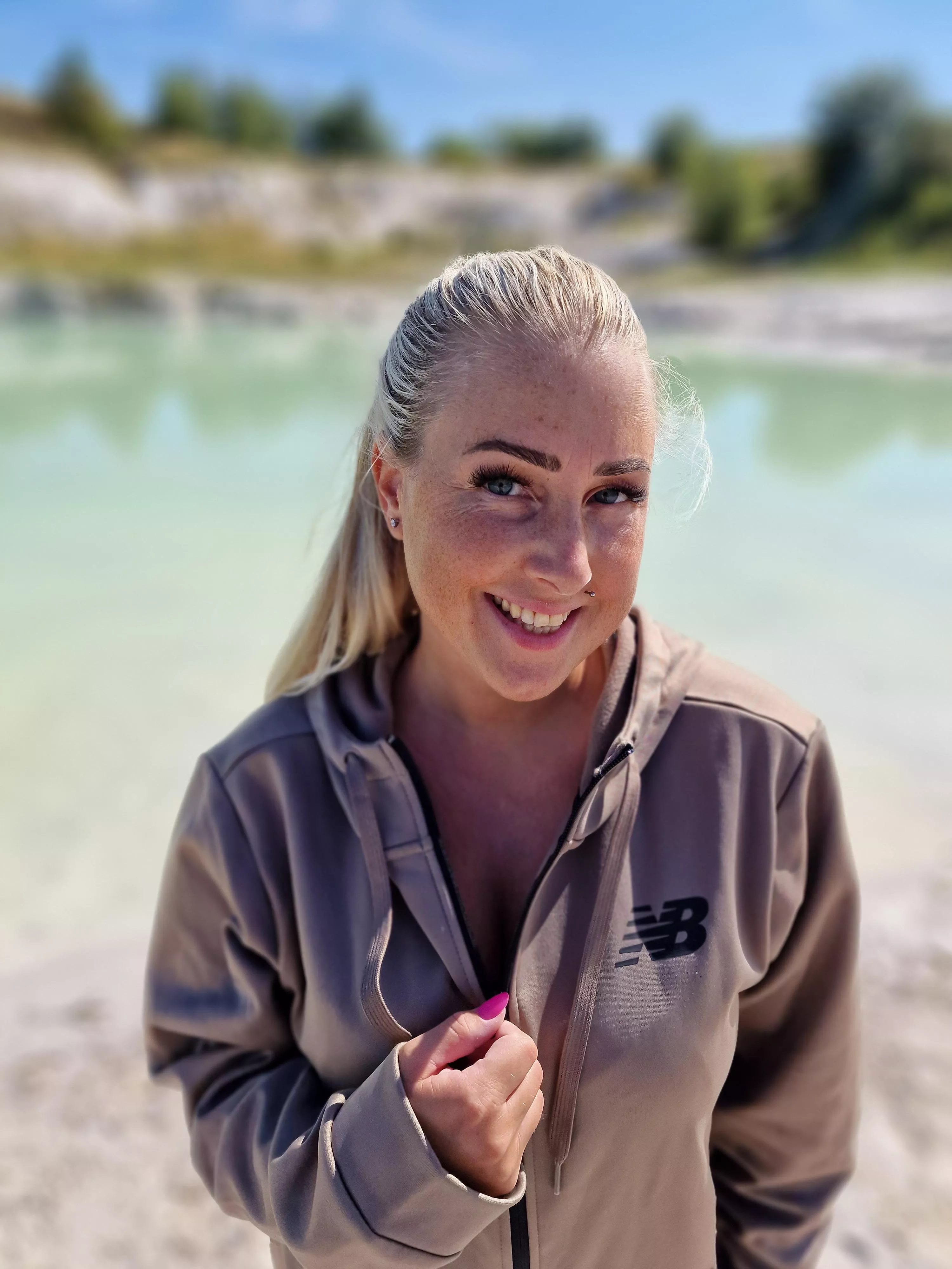 A smile is the way to happiness and also to sex