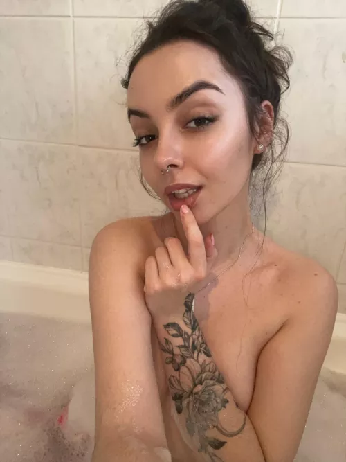 Any advice on why my previous posts don’t do to well? Am i not your type? 🥹