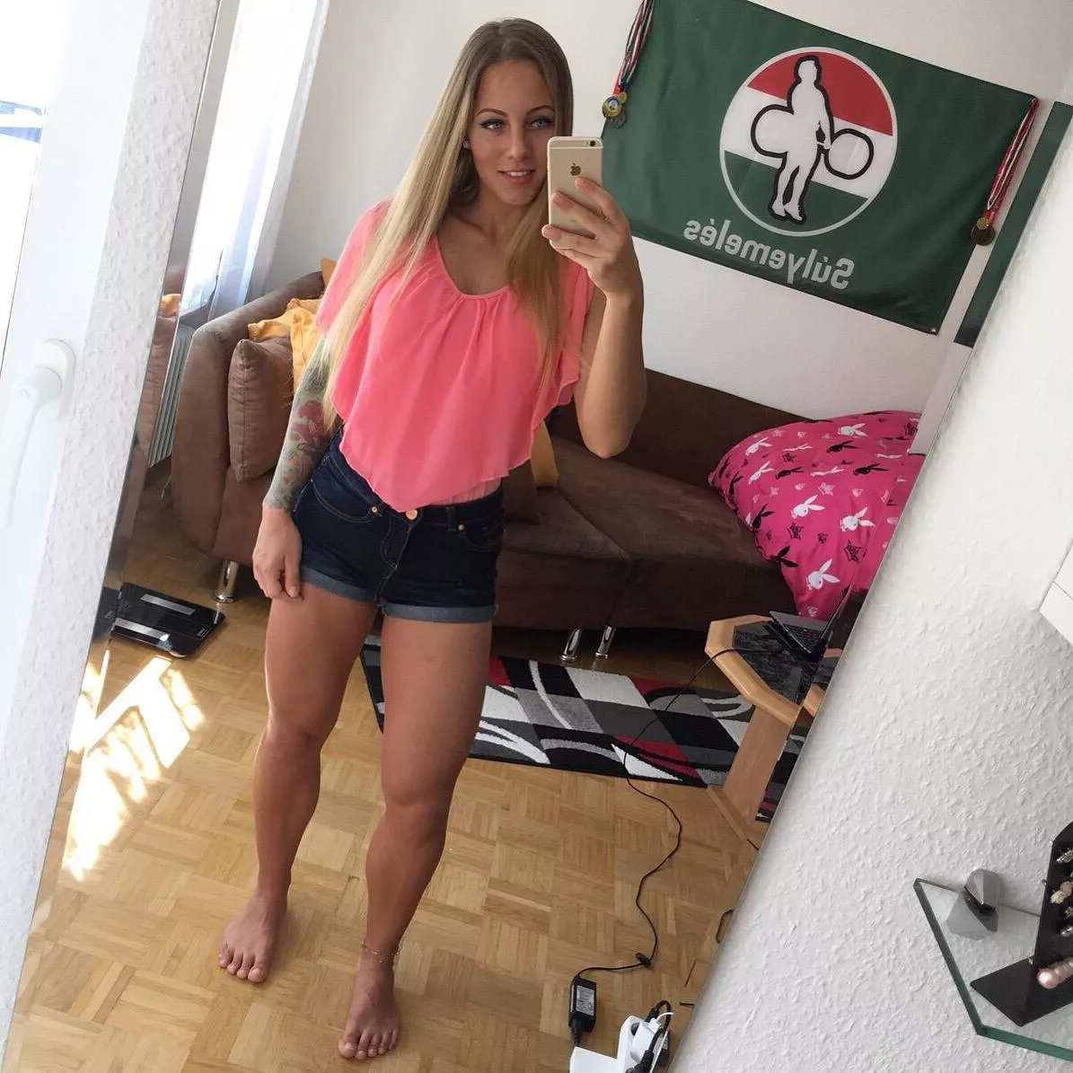 Can you be considered sexy without revealing clothes?