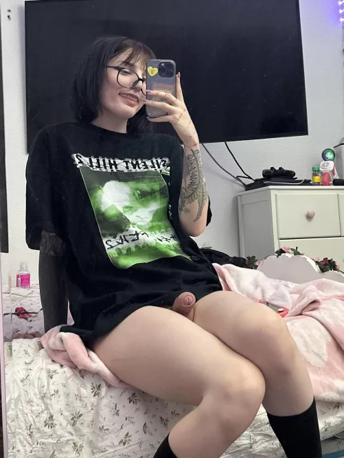 could you play with it before bed? 🥺