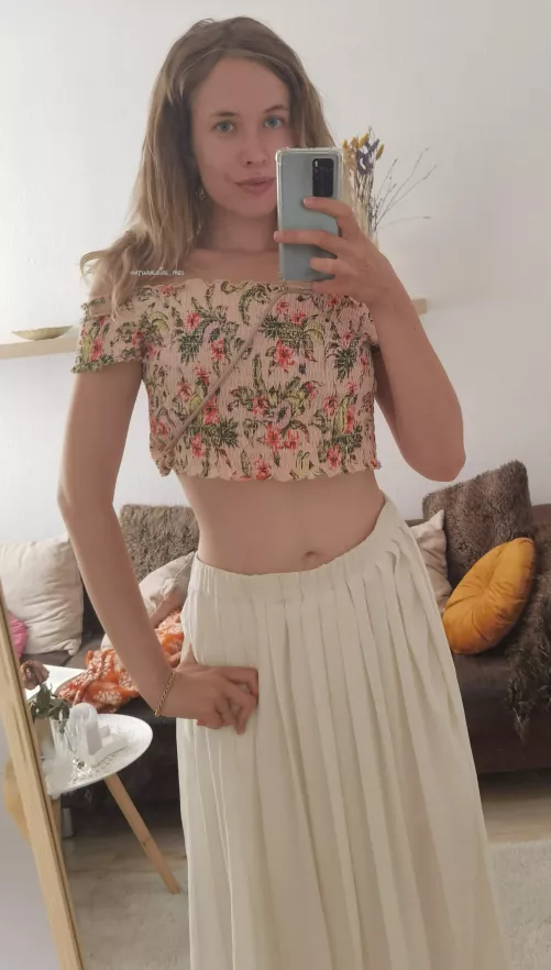 Crop top with long skirt ✌️