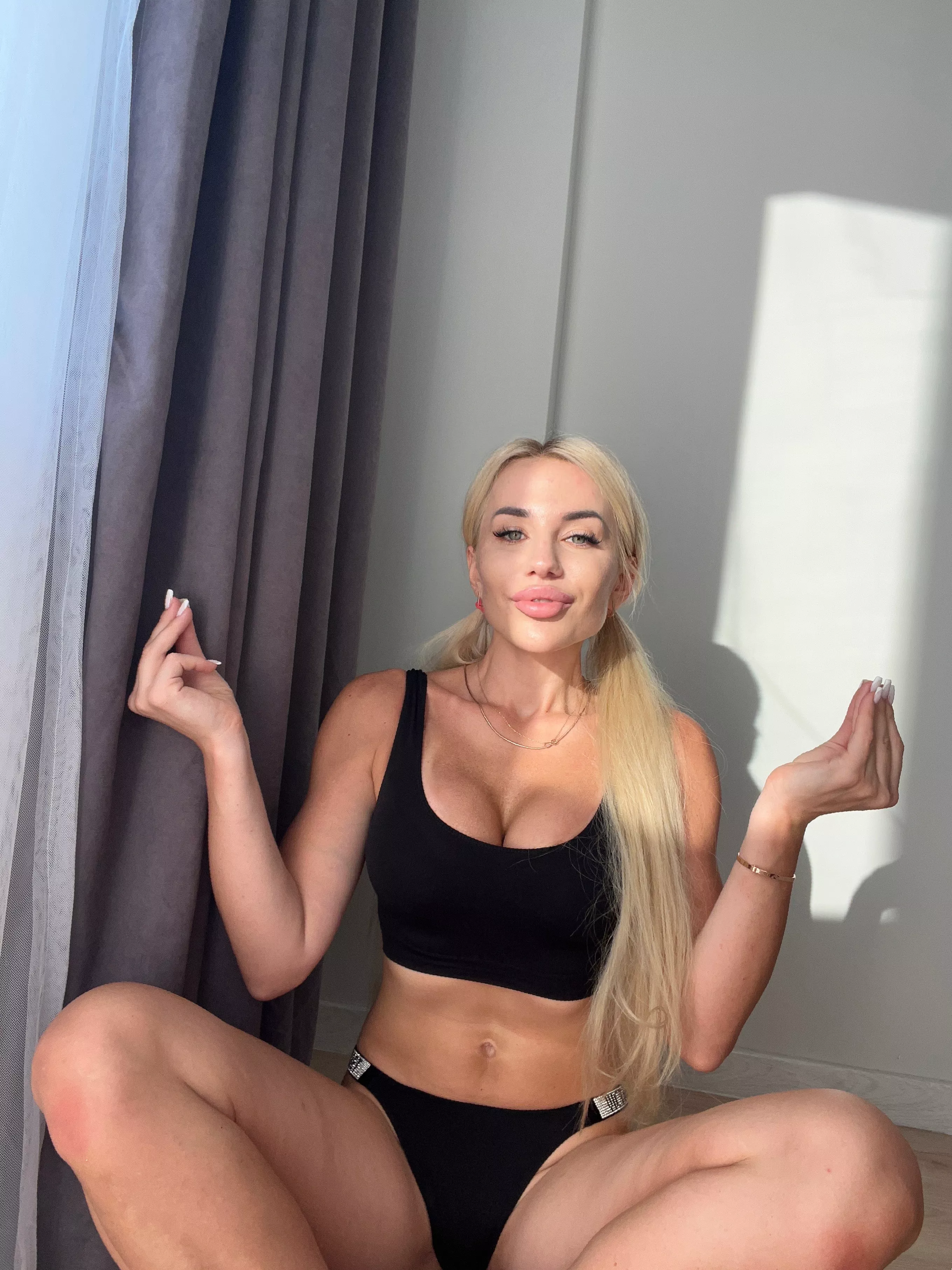 (F) Stretch with me, babe.