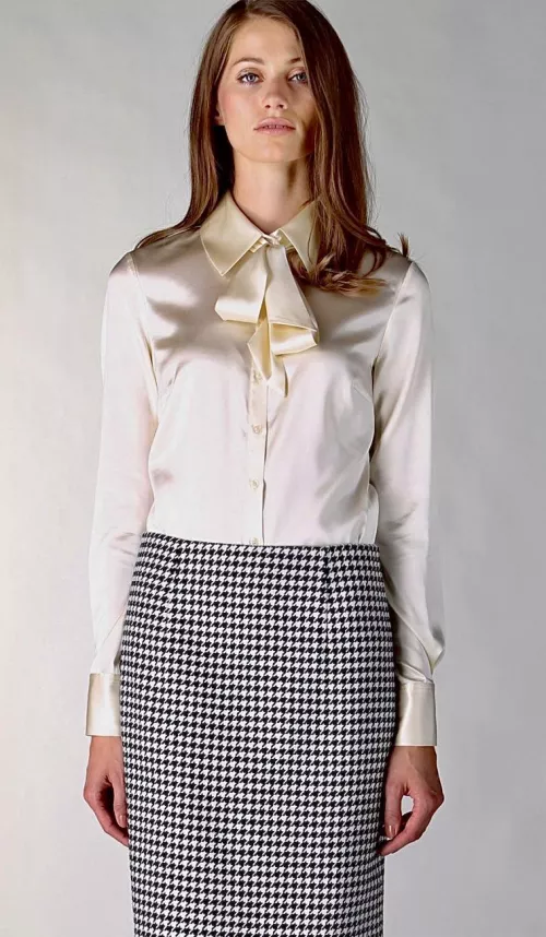 Hounds tooth pencil skirt