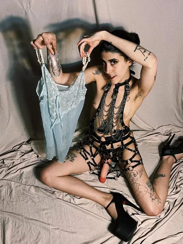 i love turning all dirty betas into fine ladies with my special chastity commands