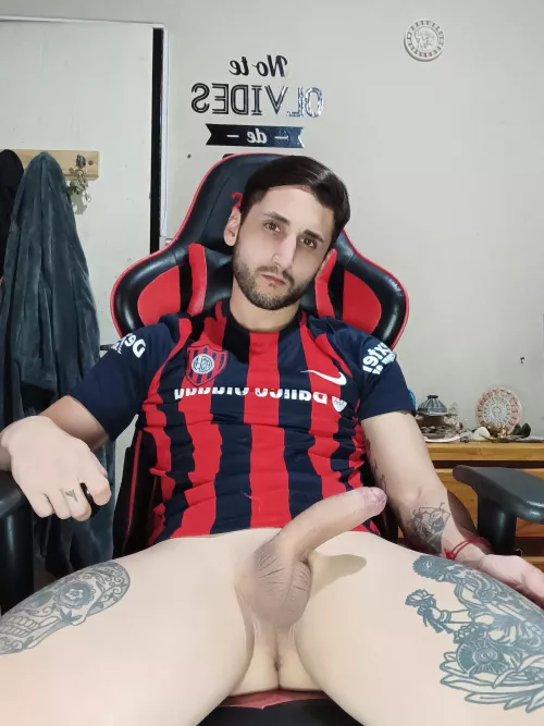 I need a blowjob before the game... can you help me?