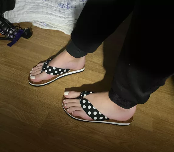 I think all my flip flop fans will be excited to see these 🥰