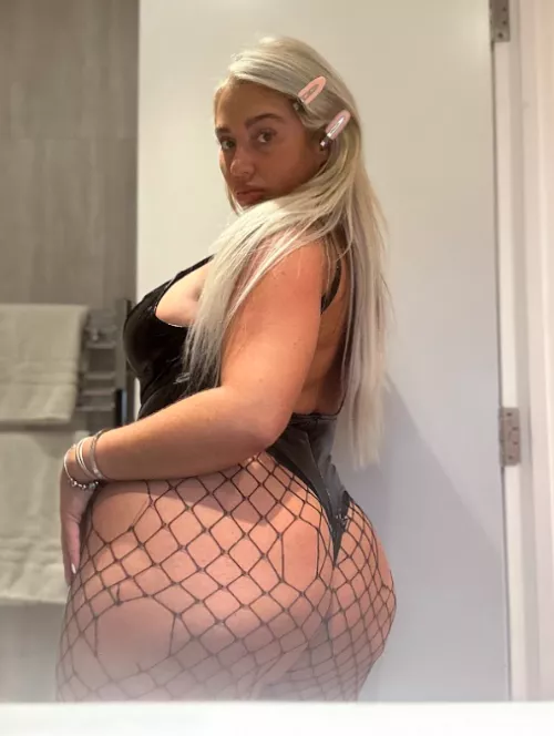 i think its time for a snack