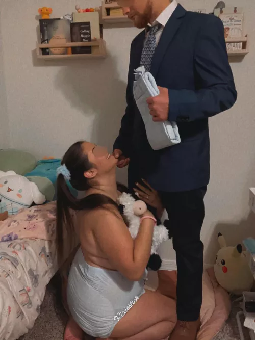 Iβm always tryna convince Daddy to skip work & have a home dayβ¦π₯°. And then their is Daddy, always insisting I need a change π₯Ίπ