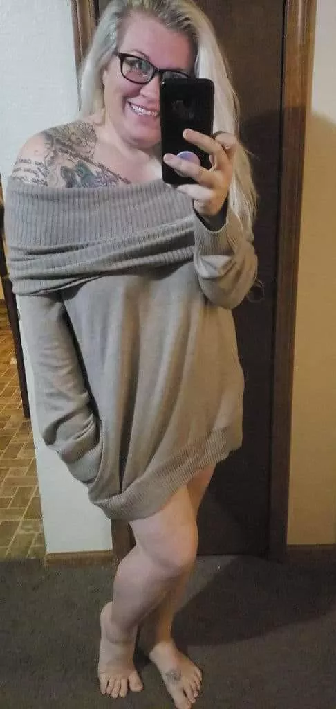 Is there anything better than a mirror selfie?