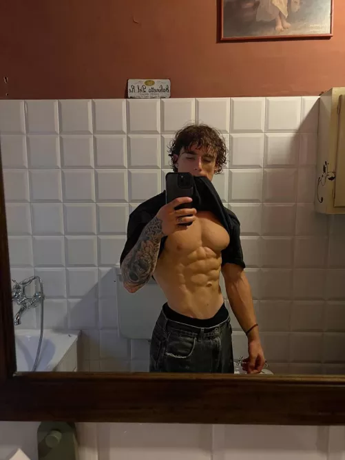 It's been a long time since I've made a cum , can you help me ?