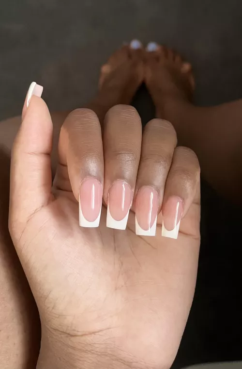 losers fund these nails