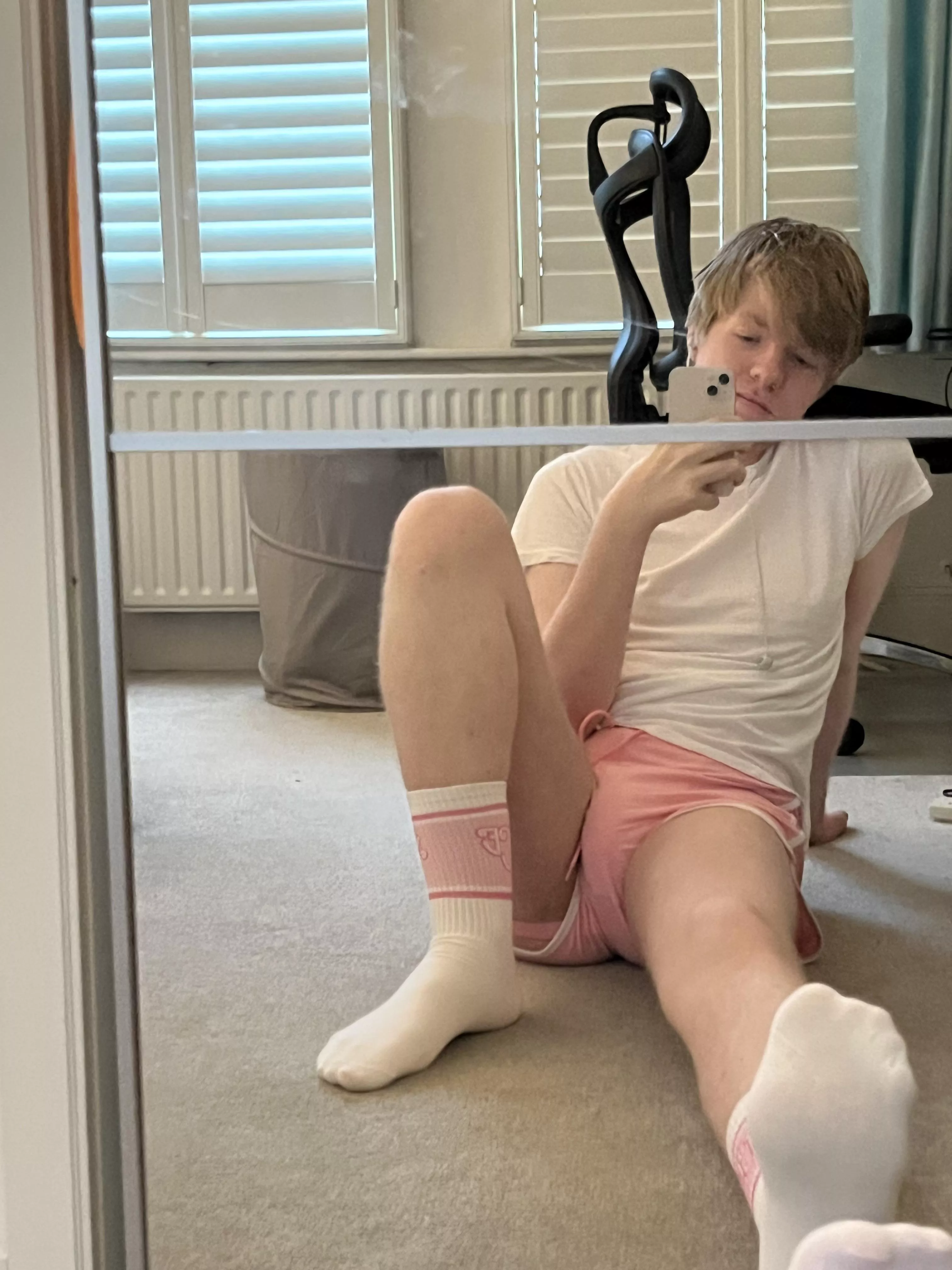 managed to pry myself away from baldurs gate to take this. better be worth it managed to pry myself away from baldurs gate to take this. better be worth it