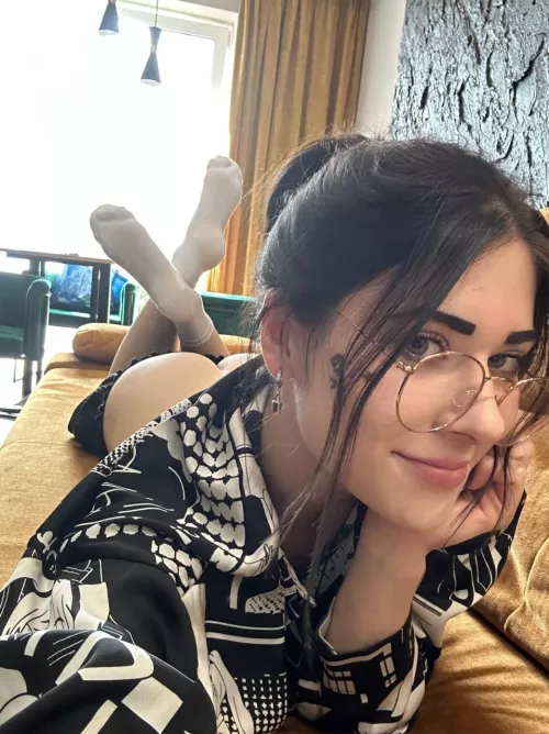 My morning selfie as soon as I woke up