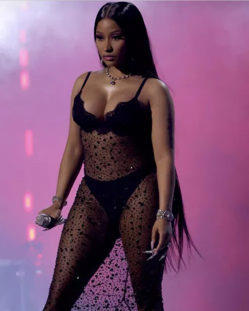 Nicki Minaj vmas