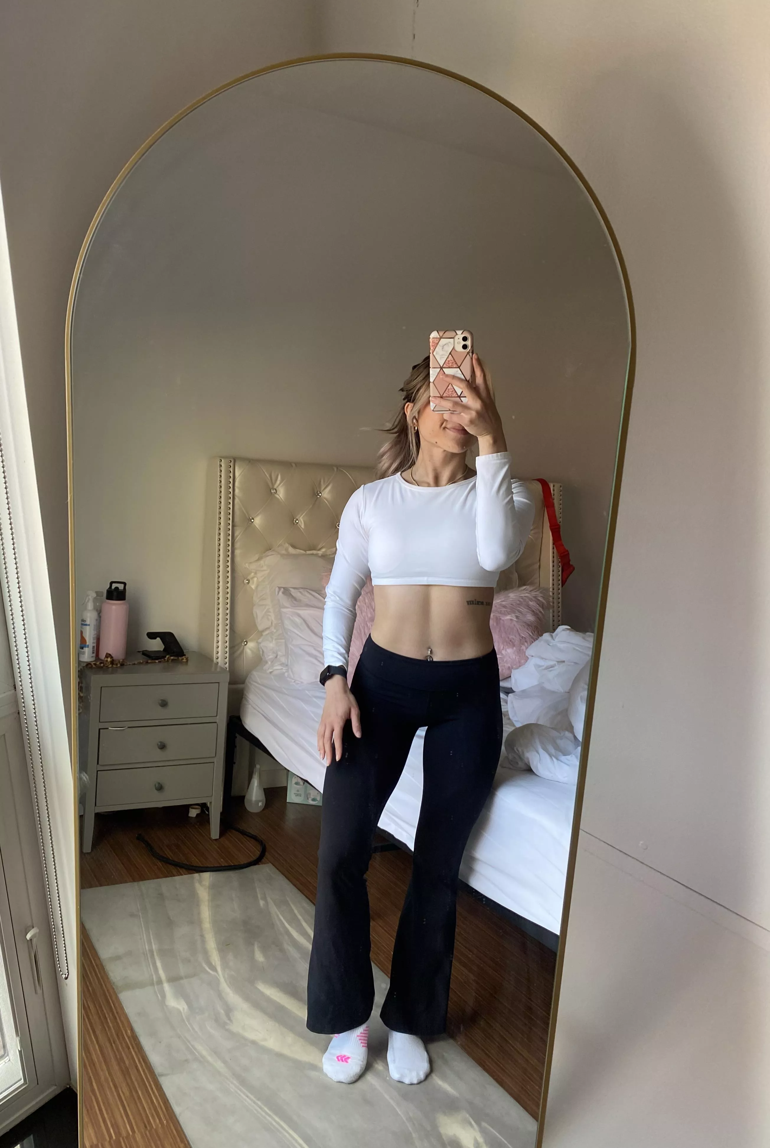 Short and petite girls have the most fun:)