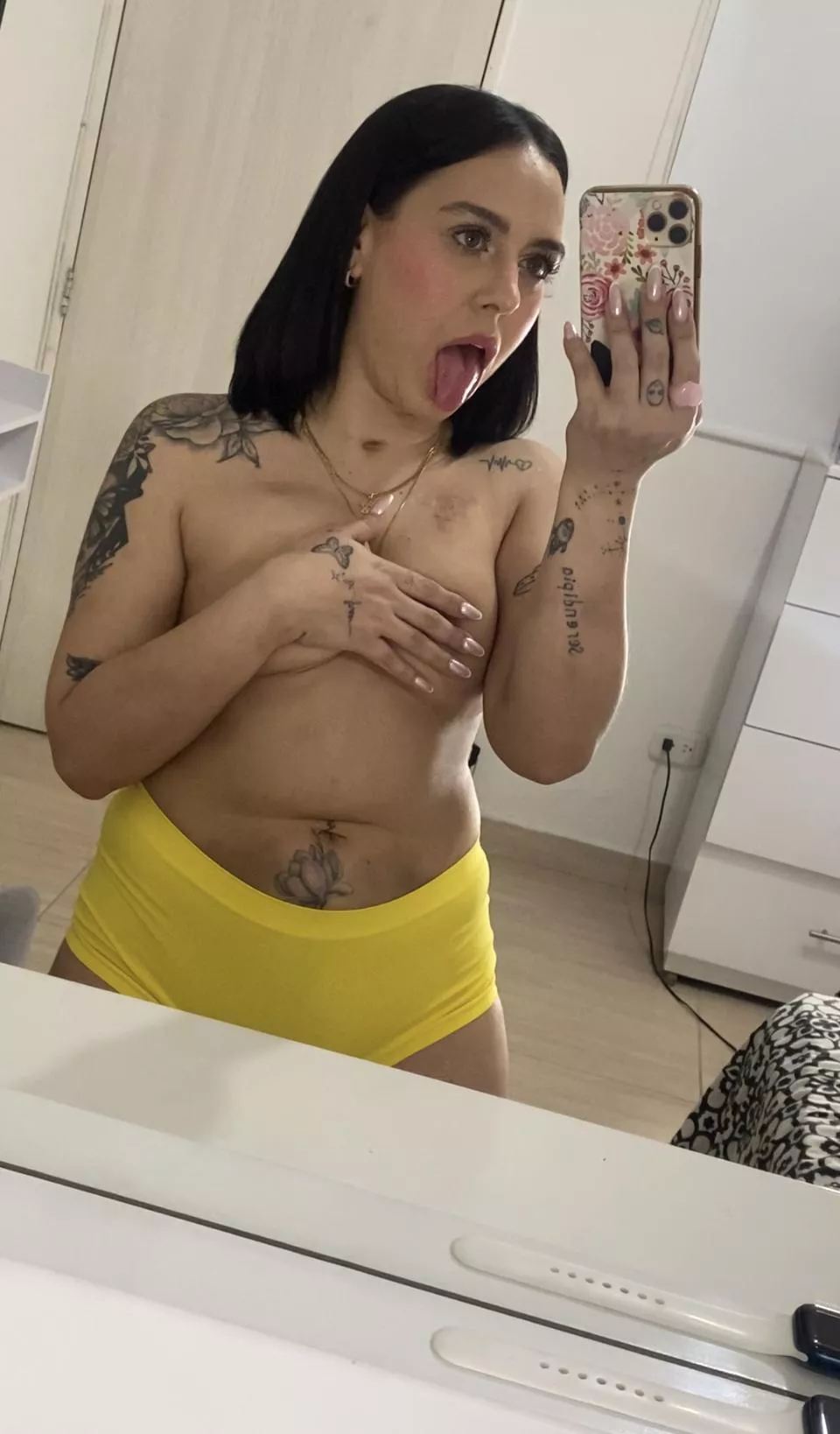 Still fuck worthy even though I'm a mommy