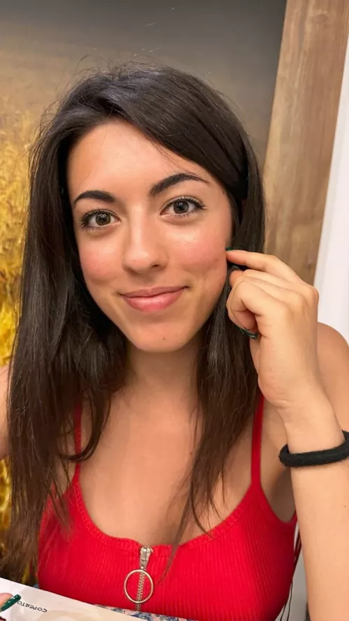 Tell me something that's sexier than a cute smile F19