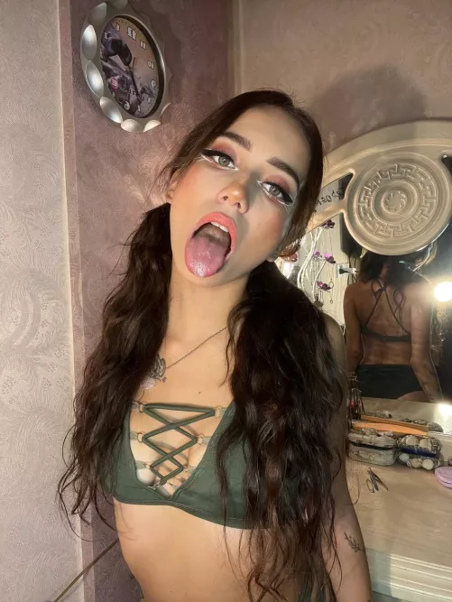 You are shivering with your semen dripping from my mouth, lie under me and I will feed you salty semen, you love it when I feed you, don't you ?