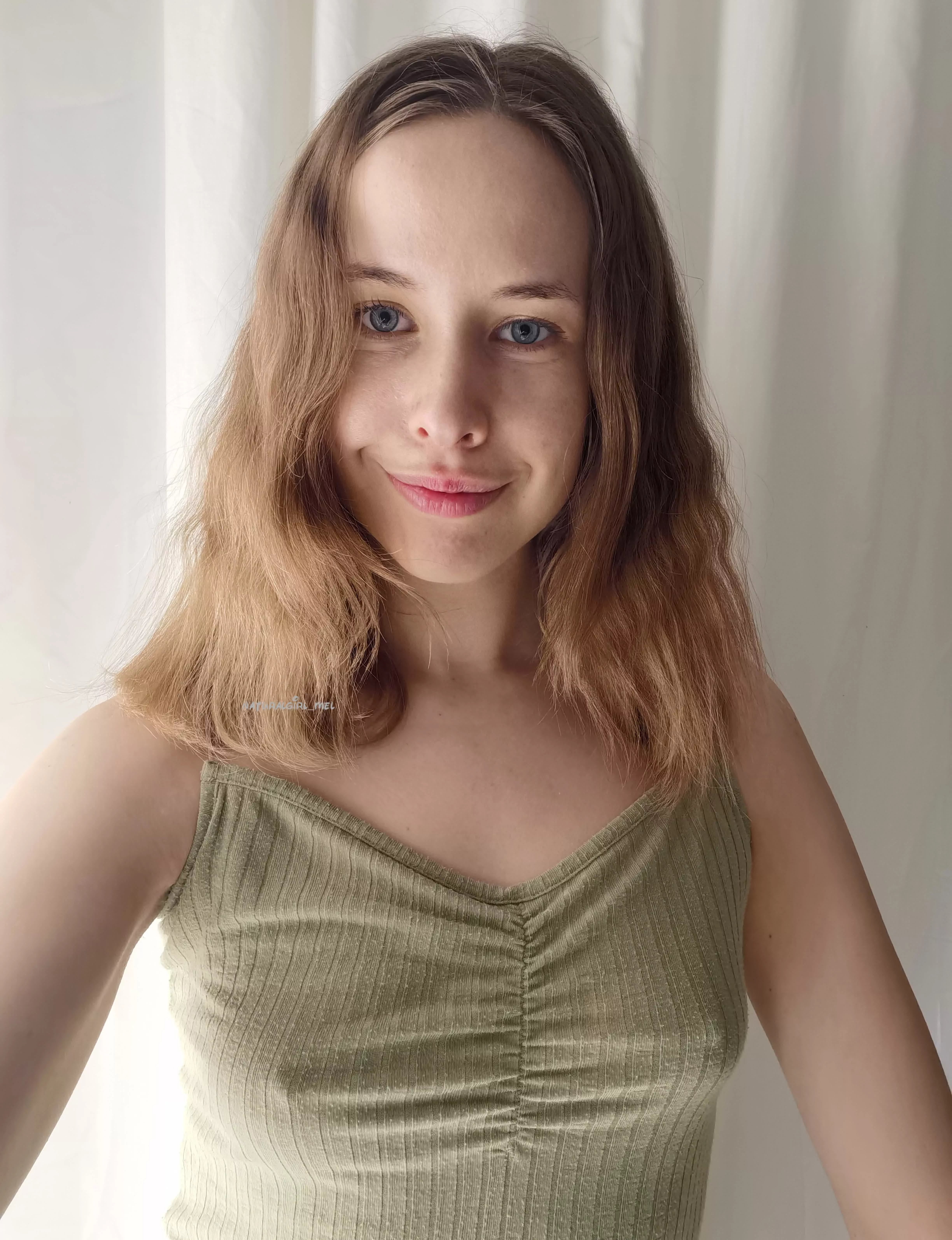 Could you keep eye contact? 🤫