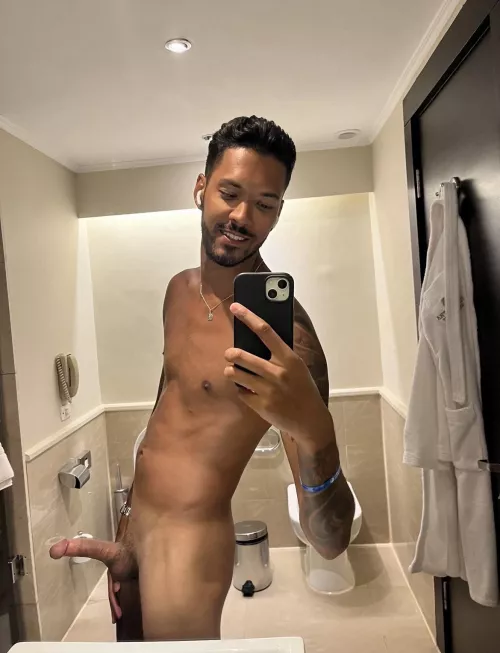 Do people even like tan lines?