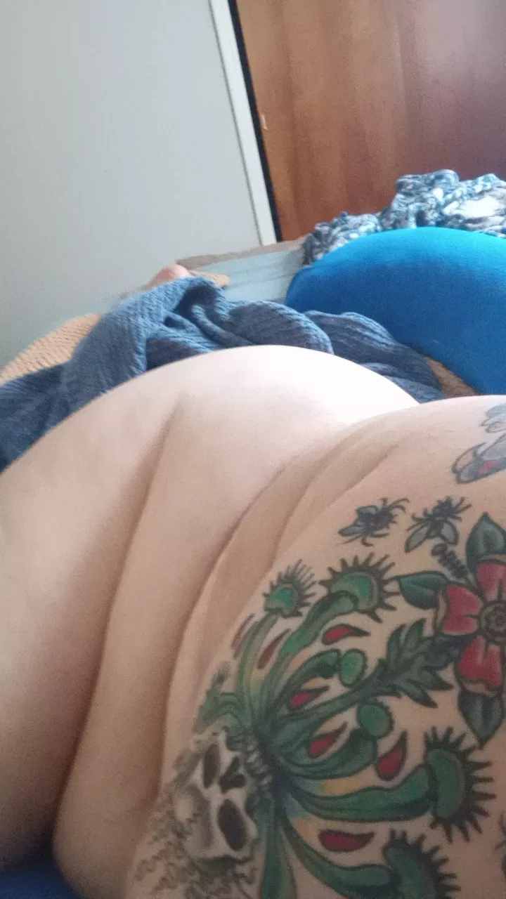 feel how soft i dare you baby boy 💙