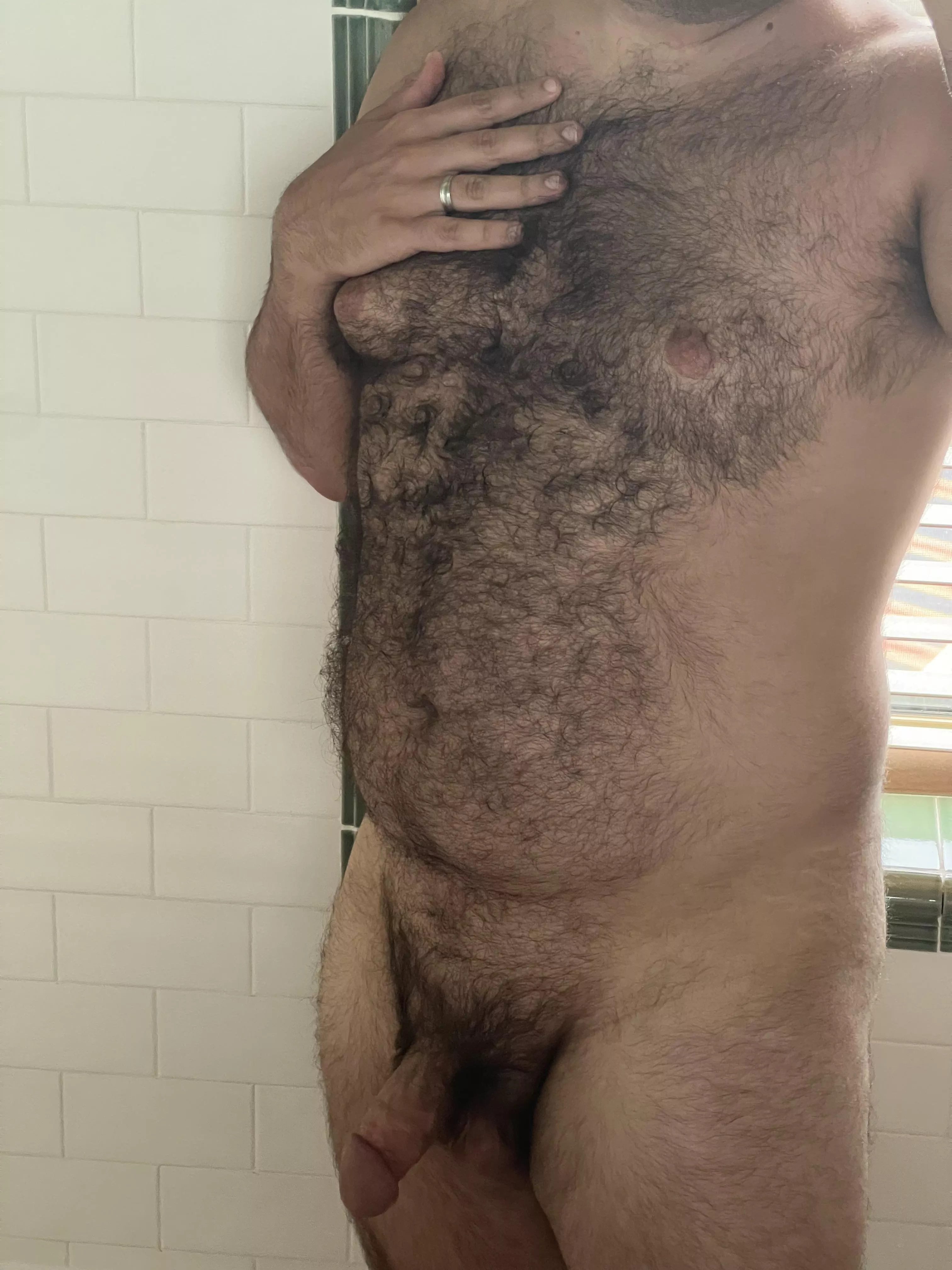 Feeling myself today. Would you subscribe to an OF?