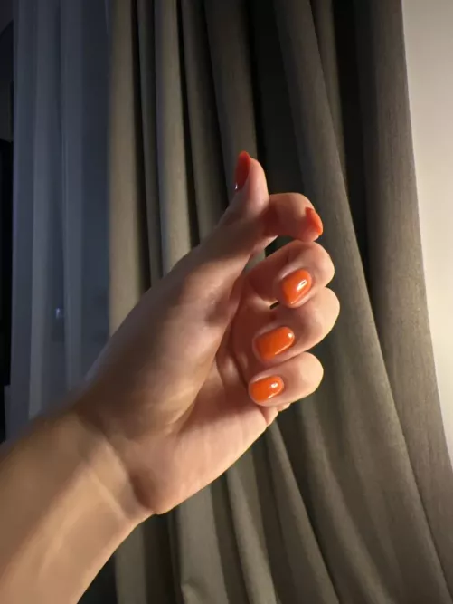 i know all your dirty thoughts when you see my nails