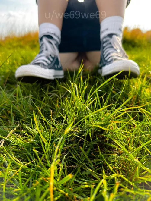 If anyone sees my little hole out for a stroll, don't worry, it's just searching for some fresh air for its little gap..