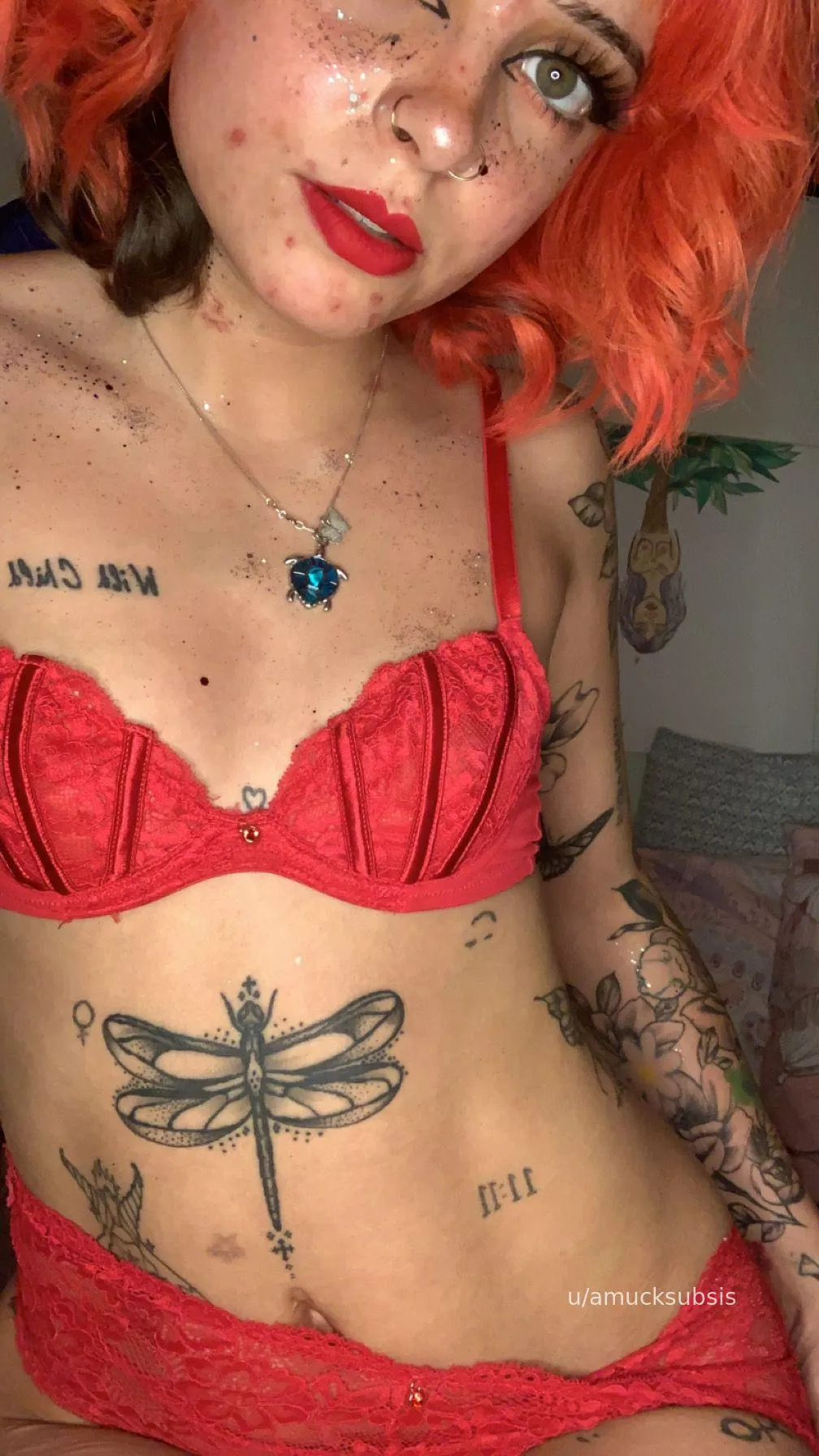 im a stress toy; do you wanna try ;)