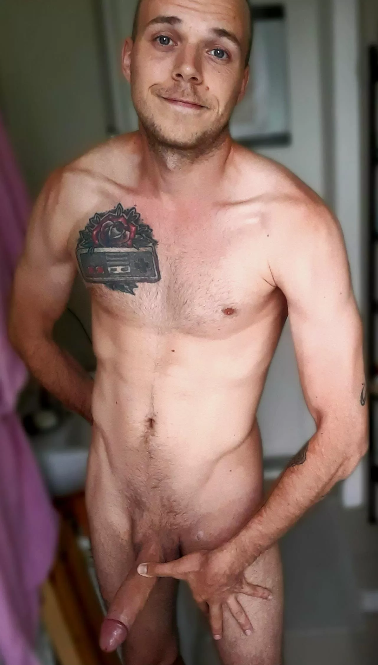 I'm up for a paradox. How about we get dirty in the shower? 🔥❤️