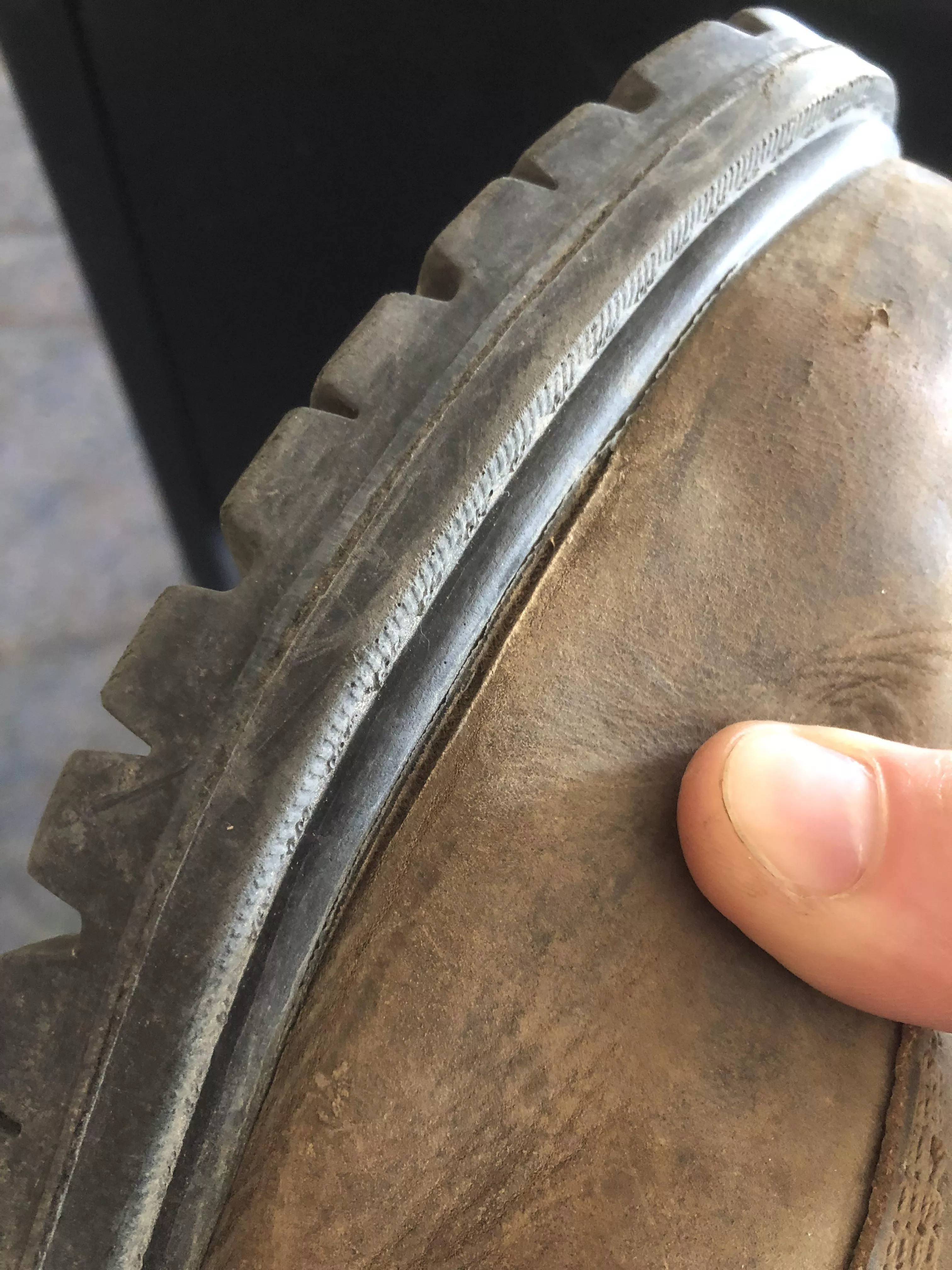 Is this a nothing mark or is it a seam coming undone? Had em a month.