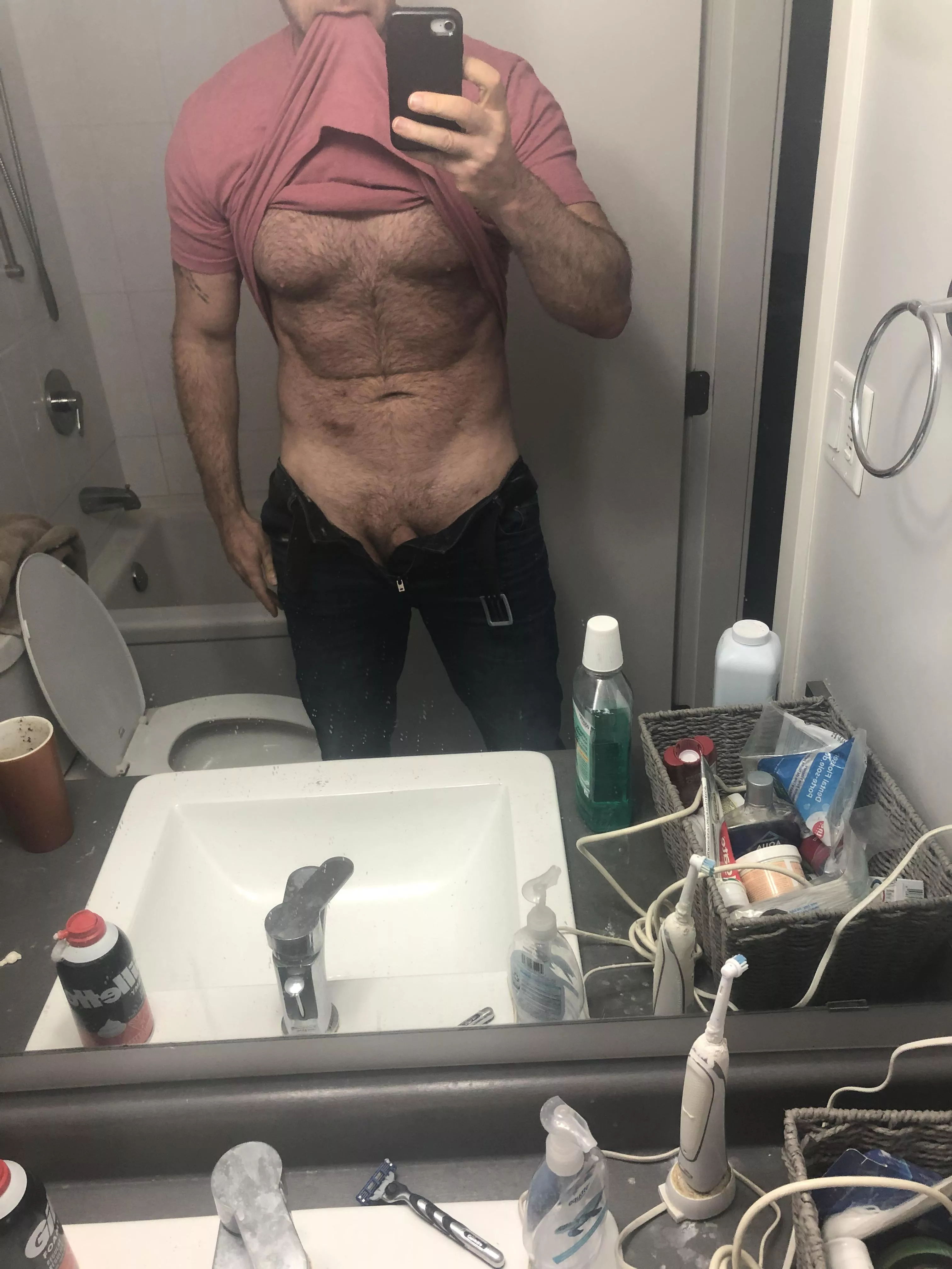 It it time for a trim? 6’5 tall, 42 yrs old. Chat is open