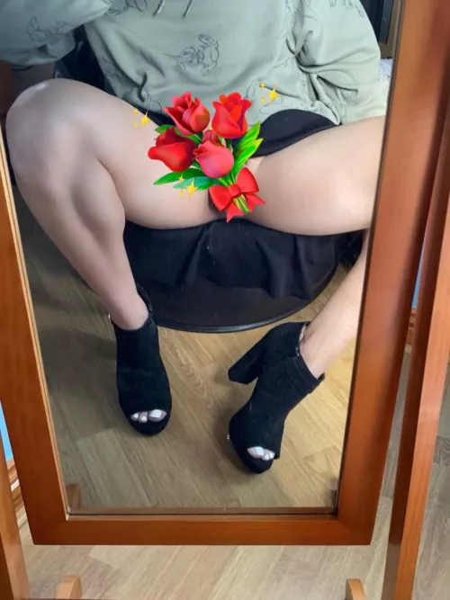[MtF] I’m kinda shy but here’s a bouquet of flowers 🥰💐