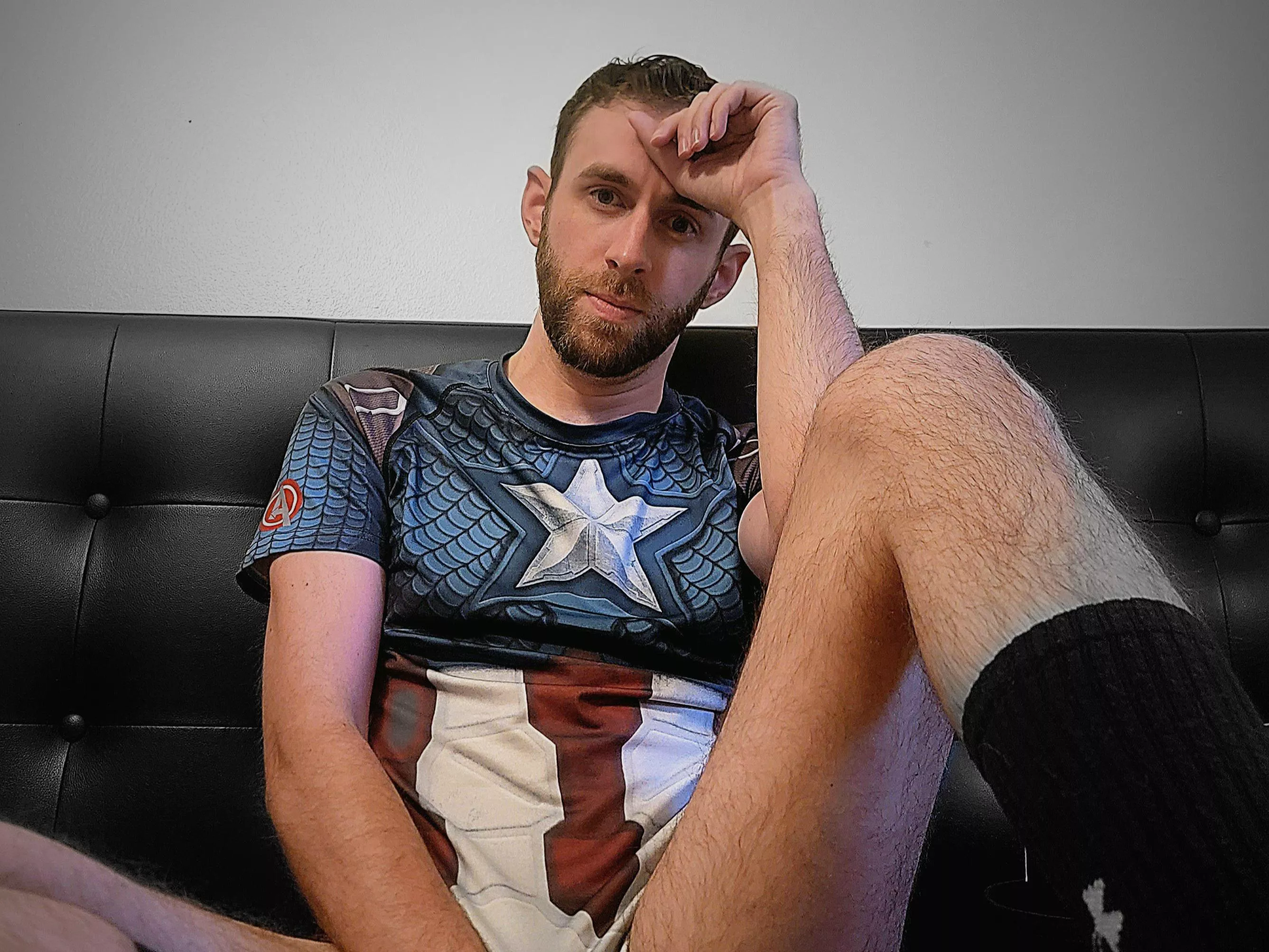 New here: Intro post. Sad no PC gamer tag 😭 (take 2. apparently I'm a bad judge of what's too sexual)